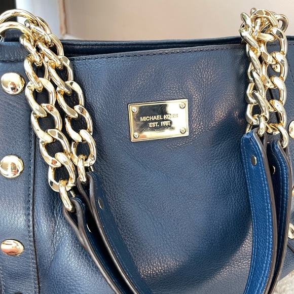 MICHAEL KORS Gold Studded Navy Blue Leather Side Pocket Shoulder Bag Purse - Picture 3 of 8